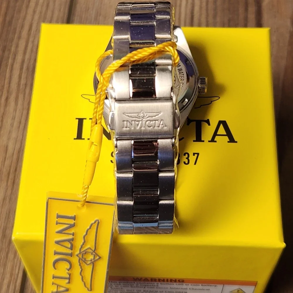 Invicta Specialty Watch Womenss Silver New Stainless Steel 47464 Water Resistant